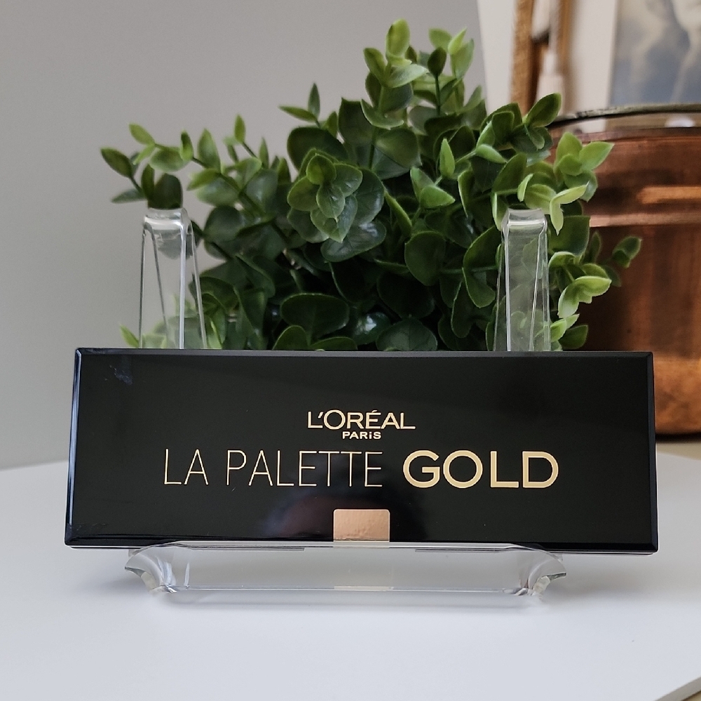 L'Oreal Black and Gold Eyeshadow Palette